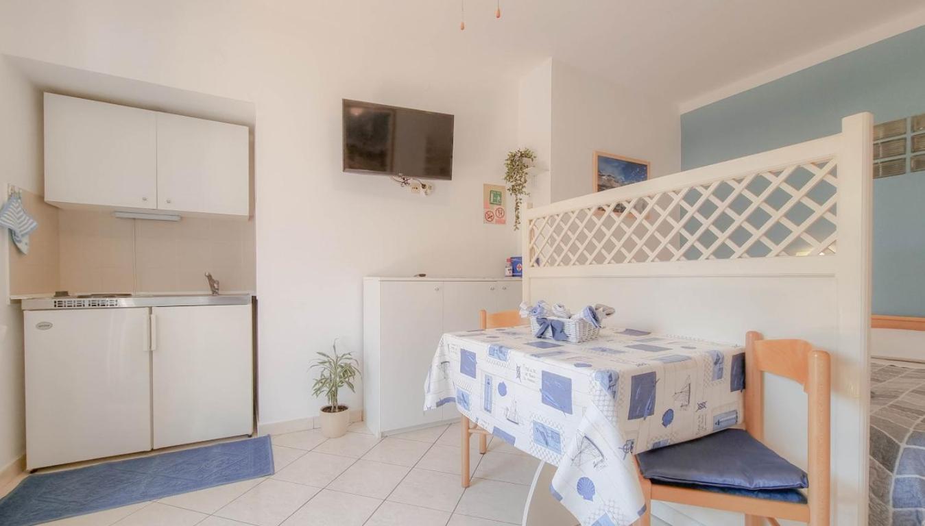 Alma One Apartamento Novigrad Istria Exterior foto