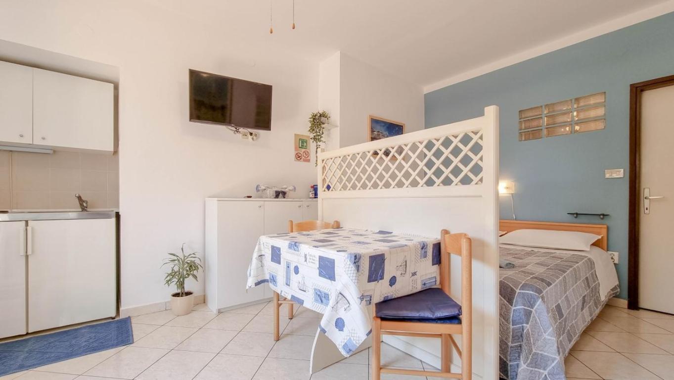 Alma One Apartamento Novigrad Istria Exterior foto