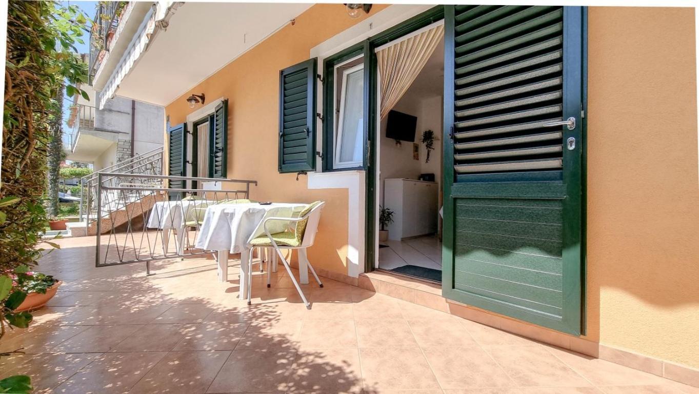 Alma One Apartamento Novigrad Istria Exterior foto